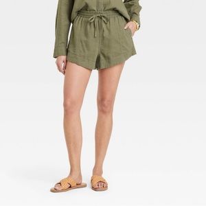 Women's High-Rise Linen Pull-On Shorts - Universal Thread™ Olive Green L